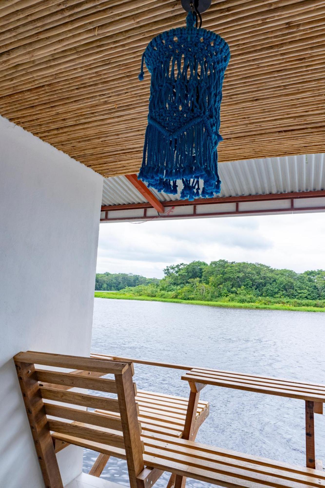 Hotel Pura Natura Riverside Tortuguero Exterior photo