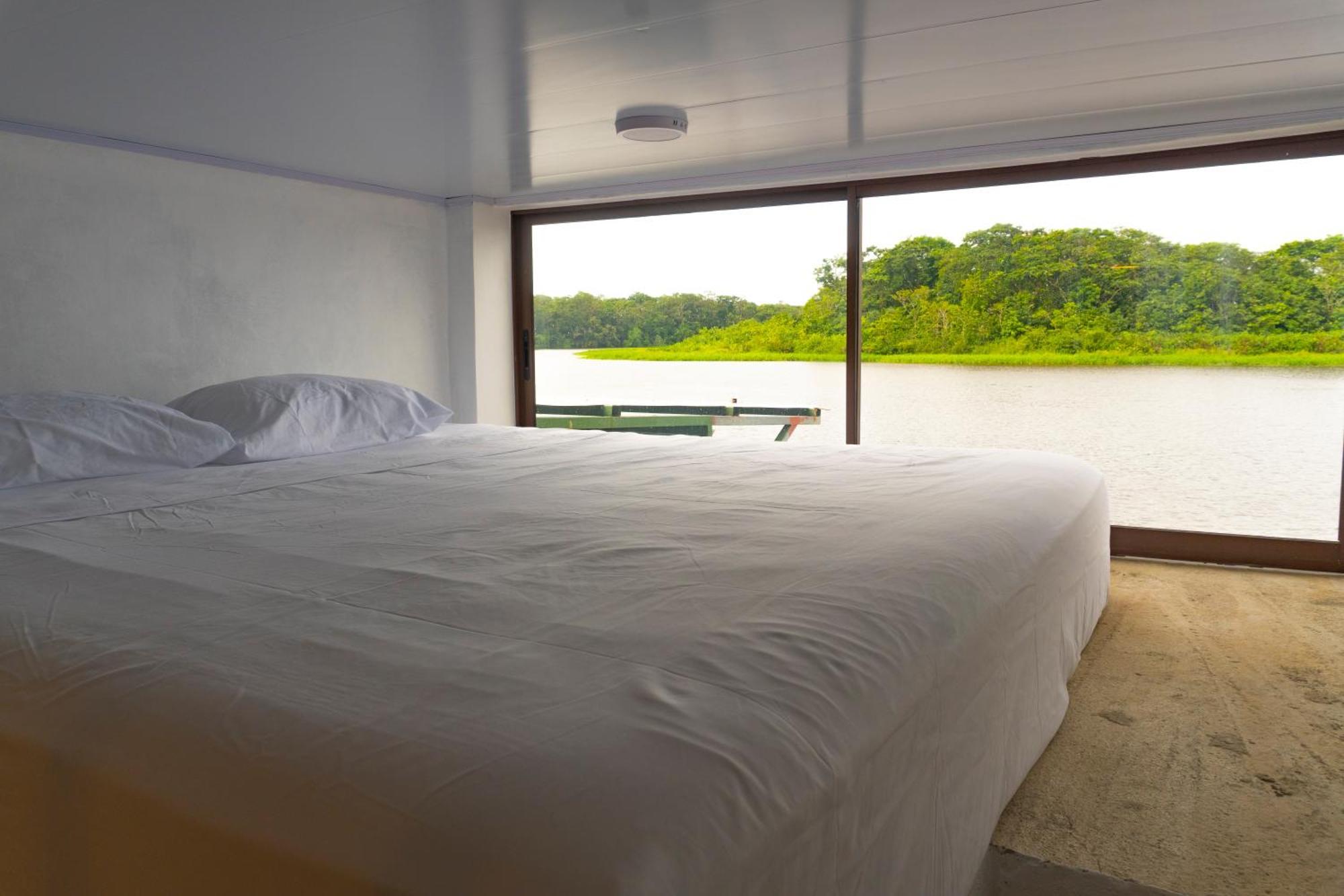 Hotel Pura Natura Riverside Tortuguero Exterior photo